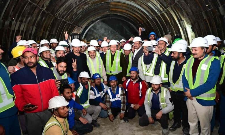 जमरानी बहुउद्देशीय बांध परियोजना के निर्माण कार्यों का मुख्यमंत्री धामी ने किया स्थलीय निरीक्षण