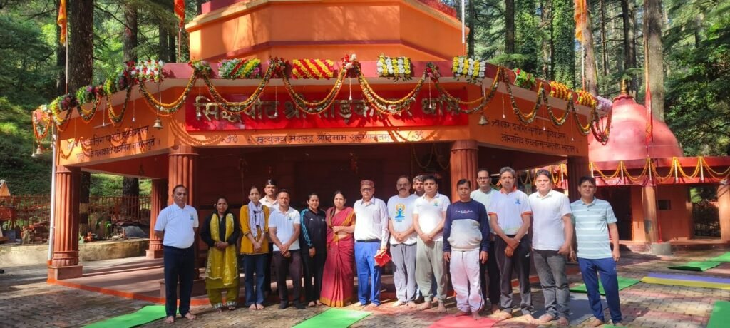 ताड़केश्वर धाम में हरित योग से दिया स्वास्थ्य और पर्यावरण संरक्षण का संदेश